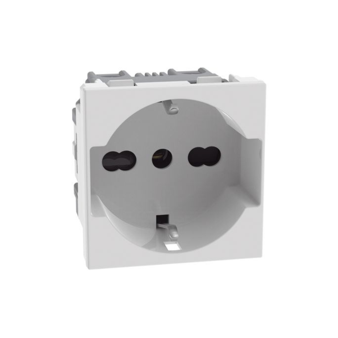 Presa Universale BTicino MatixGO 2P+T Bianco JW4140A16