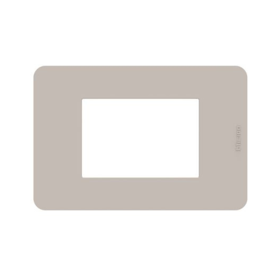Placca 3 moduli Bticino Matixgo Sand JA4803TS