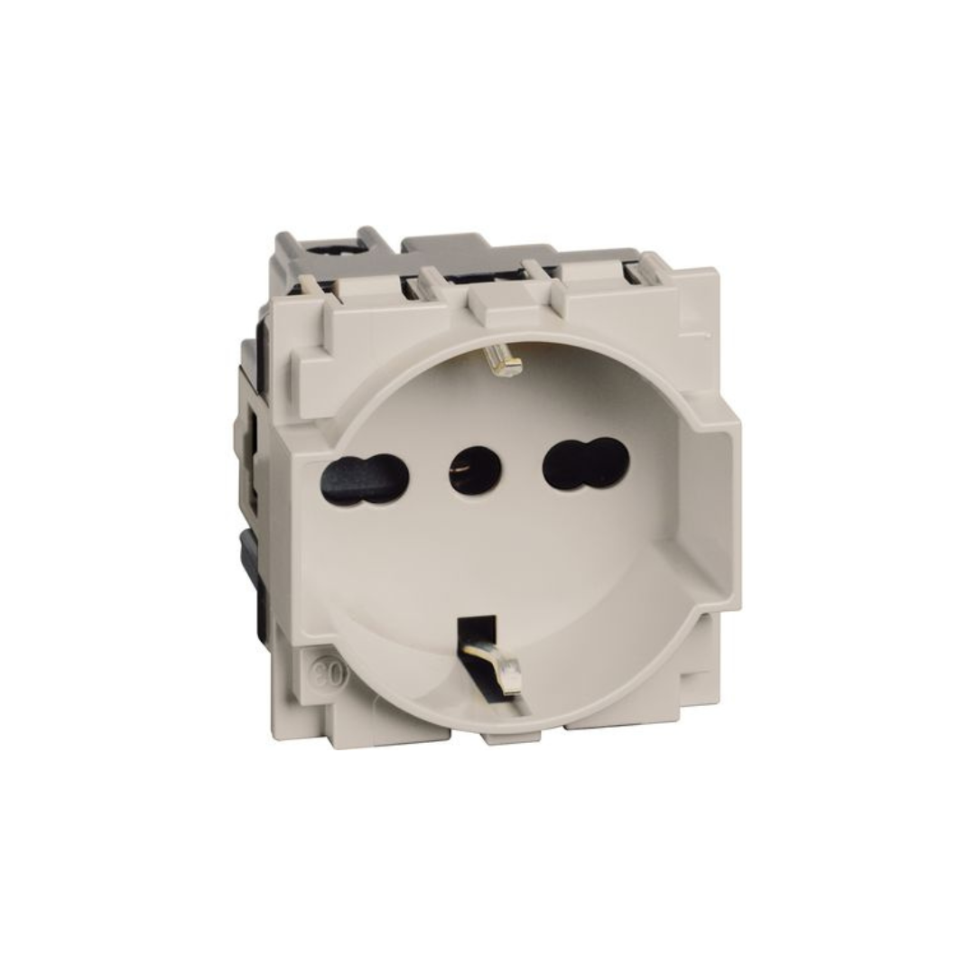 Presa univesrale Bticino LivingNow sabbia 2p+t 10/16A K4140A16